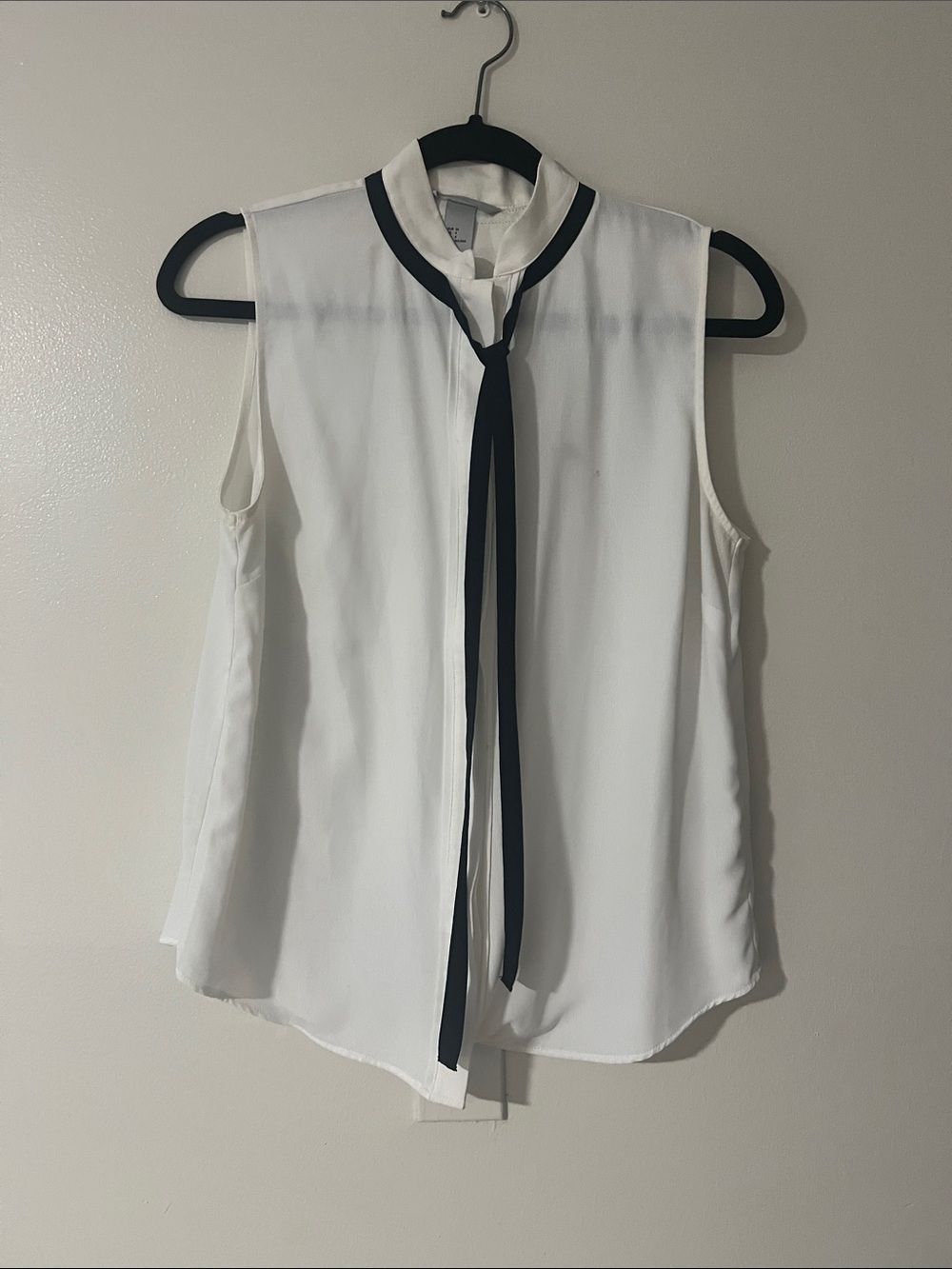 H&M White Sleeveless Bow-Tie Blouse with Black Trim